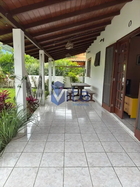 Casa com 3 quartos para alugar, 90m2 em Cachoeira do Bom Jesus, Florianopolis - SC - imagem 3 Foto 3 de Casa com 3 quartos para alugar, 90m2 em Cachoeira do Bom Jesus, Florianopolis - SC