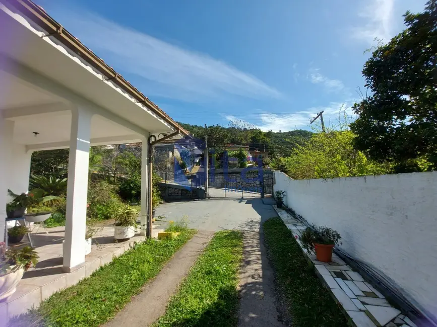 Foto 4 de Casa com 3 quartos à venda, 2877m2 em Sambaqui, Florianopolis - SC