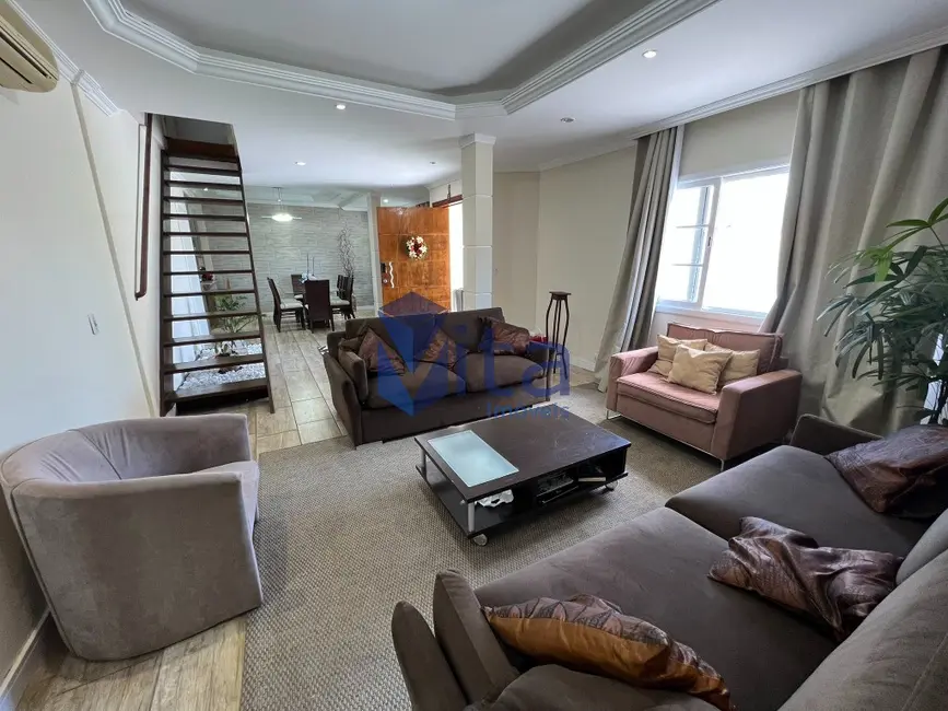 Foto 8 de Casa com 3 quartos para alugar, 350m2 em Ponta das Canas, Florianopolis - SC