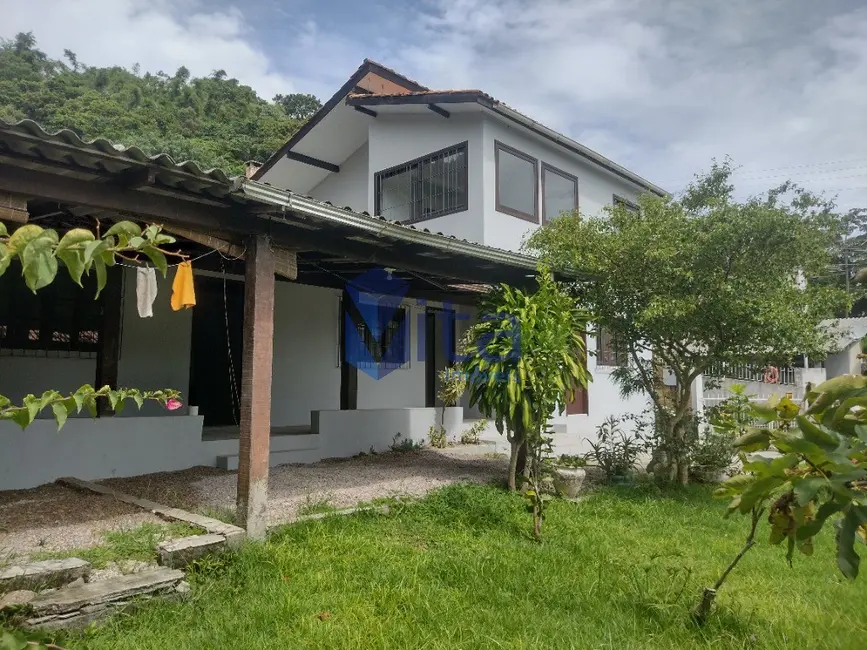 Foto 1 de Casa com 2 quartos para alugar, 102m2 em Cachoeira do Bom Jesus, Florianopolis - SC