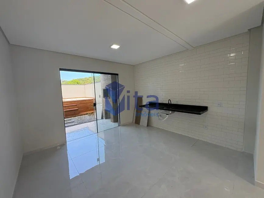 Foto 3 de Casa com 2 quartos para alugar, 90m2 em Cachoeira do Bom Jesus, Florianopolis - SC