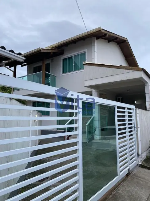 Foto 1 de Casa com 3 quartos para alugar, 220m2 em Vargem Pequena, Florianopolis - SC