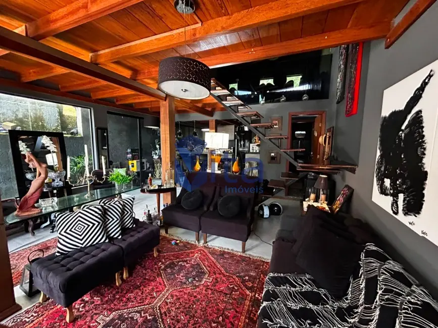 Casa com 2 quartos à venda, 100m2 em Cachoeira do Bom Jesus, Florianopolis - SC - imagem 4 Foto 4 de Casa com 2 quartos à venda, 100m2 em Cachoeira do Bom Jesus, Florianopolis - SC