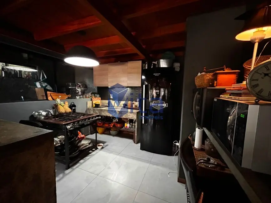 Casa com 2 quartos à venda, 100m2 em Cachoeira do Bom Jesus, Florianopolis - SC - imagem 8 Foto 8 de Casa com 2 quartos à venda, 100m2 em Cachoeira do Bom Jesus, Florianopolis - SC