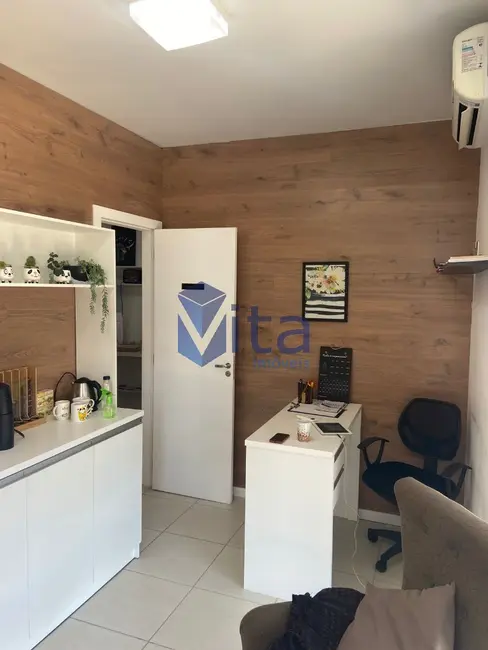 Foto 1 de Sala Comercial à venda, 32m2 em Centro, Florianopolis - SC