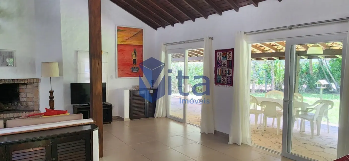 Casa de Condomínio com 3 quartos para alugar, 200m2 em Ponta das Canas, Florianopolis - SC - imagem 5 Foto 5 de Casa de Condomínio com 3 quartos para alugar, 200m2 em Ponta das Canas, Florianopolis - SC