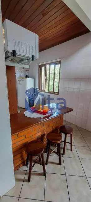 Foto 4 de Apartamento com 2 quartos para alugar, 70m2 em Florianopolis - SC