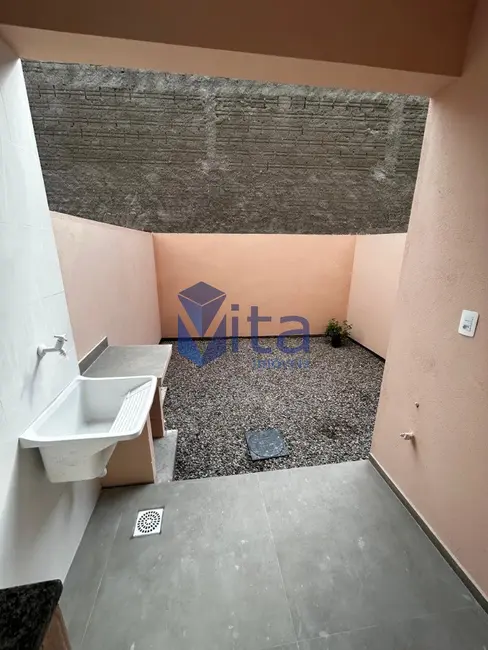 Apartamento com 2 quartos para alugar, 60m2 em Cachoeira do Bom Jesus, Florianopolis - SC - imagem 2 Foto 2 de Apartamento com 2 quartos para alugar, 60m2 em Cachoeira do Bom Jesus, Florianopolis - SC
