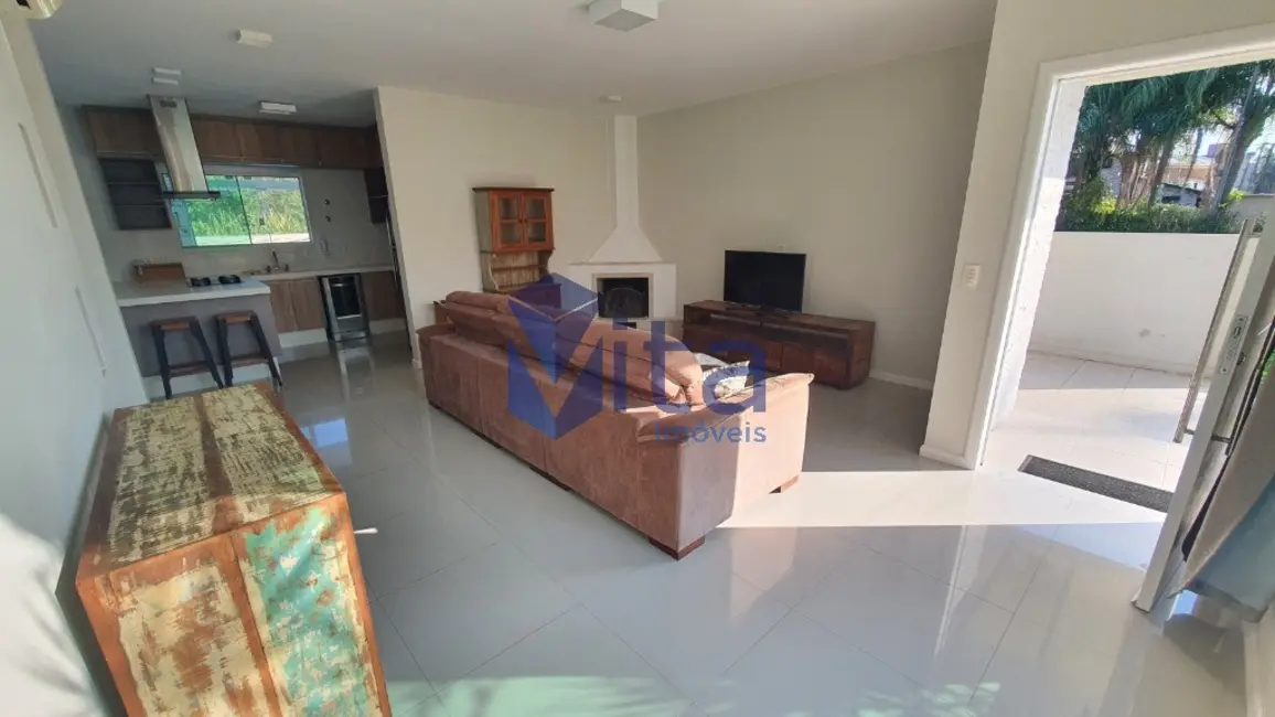 Foto 3 de Casa de Condomínio com 4 quartos para alugar, 224m2 em Cachoeira do Bom Jesus, Florianopolis - SC