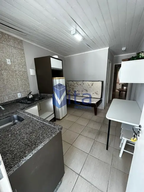 Foto 1 de Apartamento com 1 quarto para alugar, 50m2 em Cachoeira do Bom Jesus, Florianopolis - SC