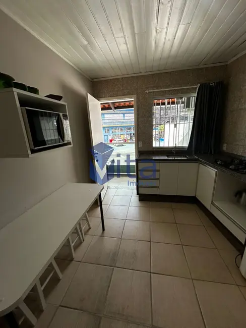 Foto 2 de Apartamento com 1 quarto para alugar, 50m2 em Cachoeira do Bom Jesus, Florianopolis - SC