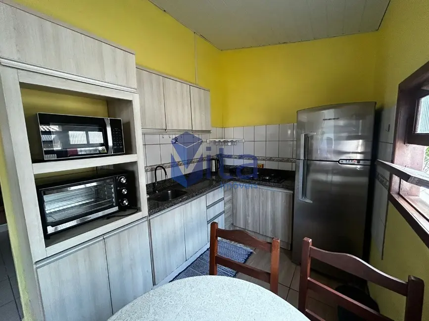 Foto 2 de Casa com 3 quartos para alugar, 70m2 em Cachoeira do Bom Jesus, Florianopolis - SC