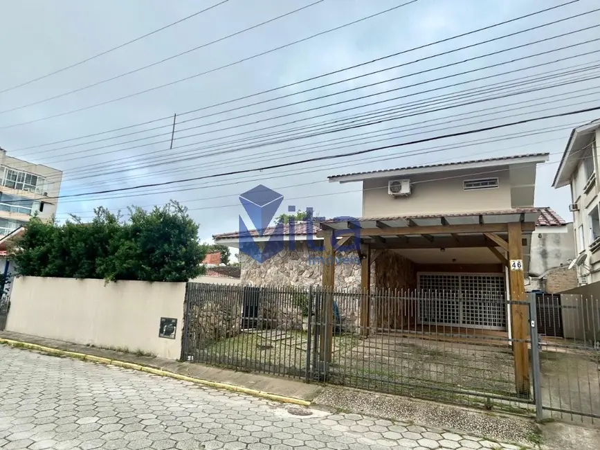 Foto 1 de Casa com 3 quartos para alugar, 209m2 em Cachoeira do Bom Jesus, Florianopolis - SC