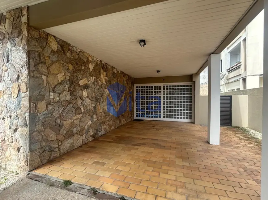Foto 2 de Casa com 3 quartos para alugar, 209m2 em Cachoeira do Bom Jesus, Florianopolis - SC