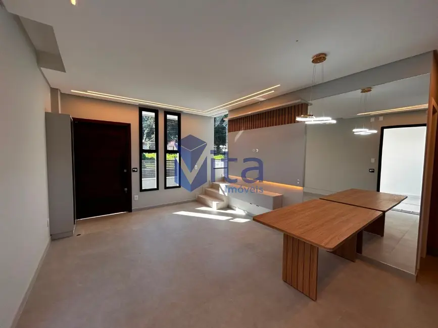 Casa com 2 quartos para alugar, 90m2 em Ponta das Canas, Florianopolis - SC - imagem 6 Foto 6 de Casa com 2 quartos para alugar, 90m2 em Ponta das Canas, Florianopolis - SC