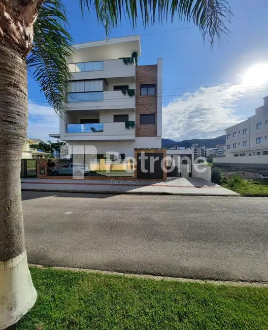 Foto 3 de Apartamento com 3 quartos à venda, 129m2 em Governador Celso Ramos - SC