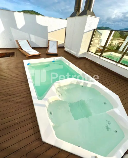 Foto 2 de Apartamento com 3 quartos à venda, 177m2 em Governador Celso Ramos - SC