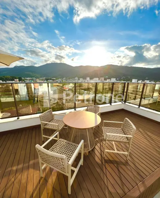 Foto 4 de Apartamento com 3 quartos à venda, 177m2 em Governador Celso Ramos - SC