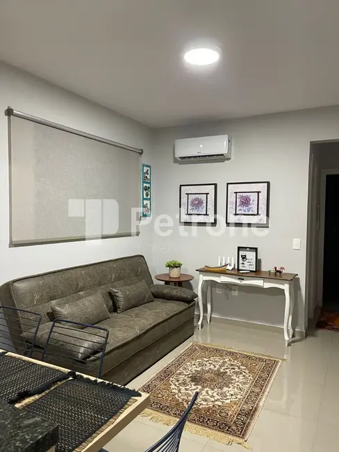Foto 2 de Apartamento com 1 quarto à venda, 44m2 em Governador Celso Ramos - SC