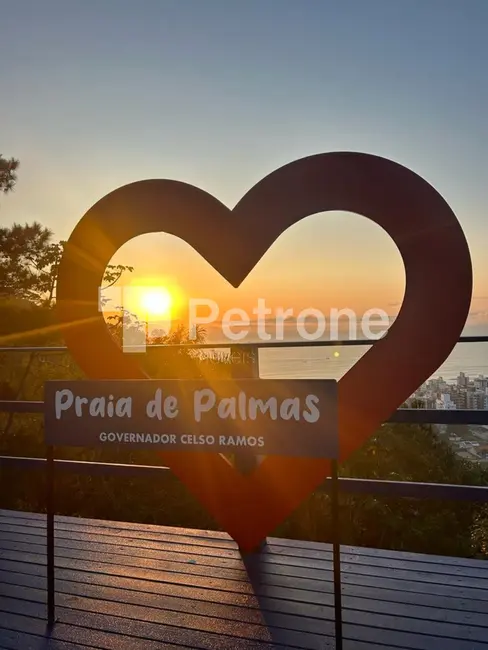 Foto 8 de Apartamento com 3 quartos à venda, 73m2 em Governador Celso Ramos - SC