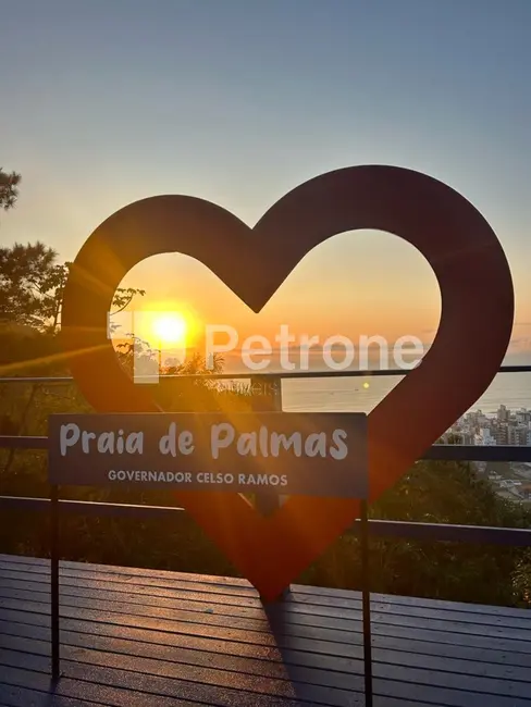 Foto 5 de Apartamento com 2 quartos à venda, 83m2 em Governador Celso Ramos - SC