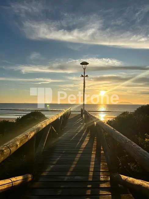Foto 8 de Apartamento com 2 quartos à venda, 83m2 em Governador Celso Ramos - SC