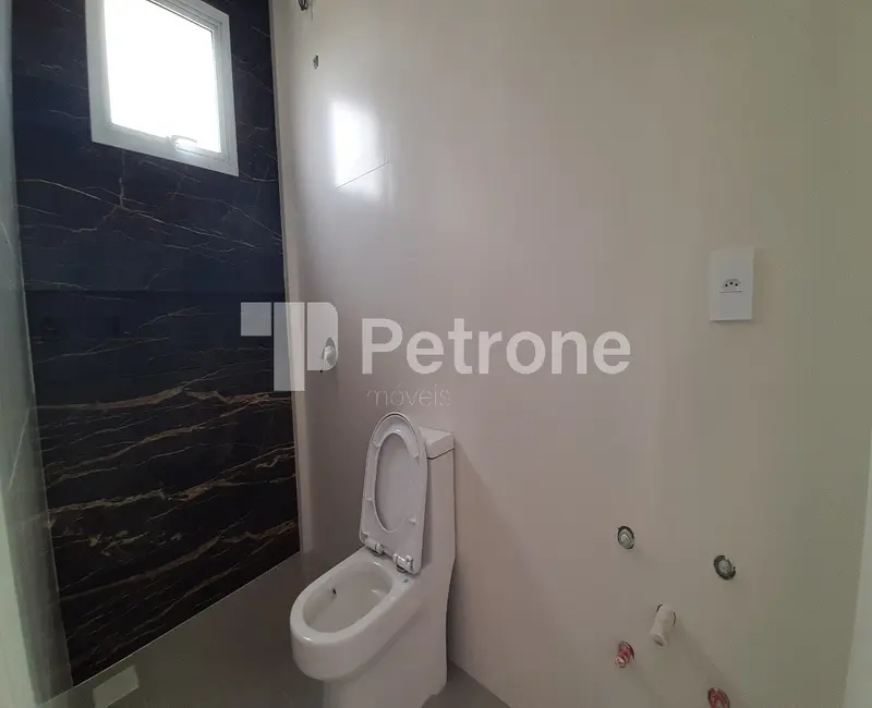 Foto 9 de Apartamento com 3 quartos à venda, 90m2 em Governador Celso Ramos - SC