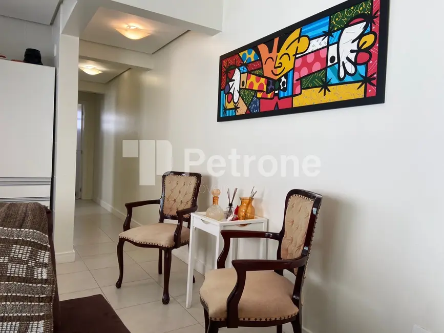 Foto 3 de Apartamento com 2 quartos à venda, 59m2 em Governador Celso Ramos - SC