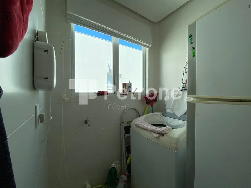 Foto 9 de Apartamento com 2 quartos à venda, 59m2 em Governador Celso Ramos - SC