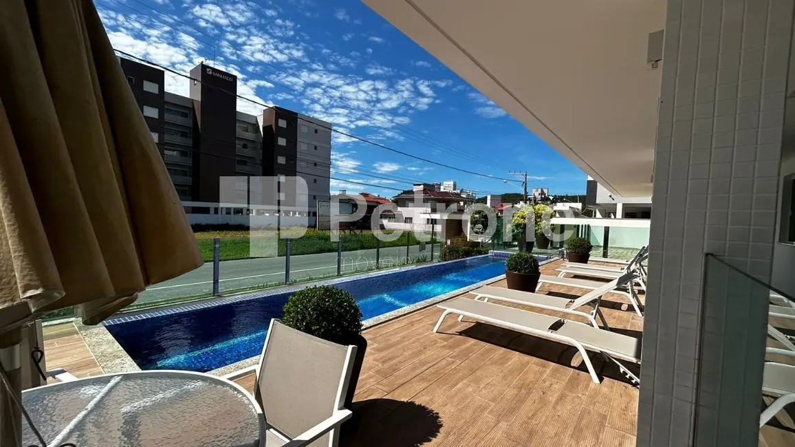 Foto 2 de Apartamento com 2 quartos à venda, 79m2 em Governador Celso Ramos - SC