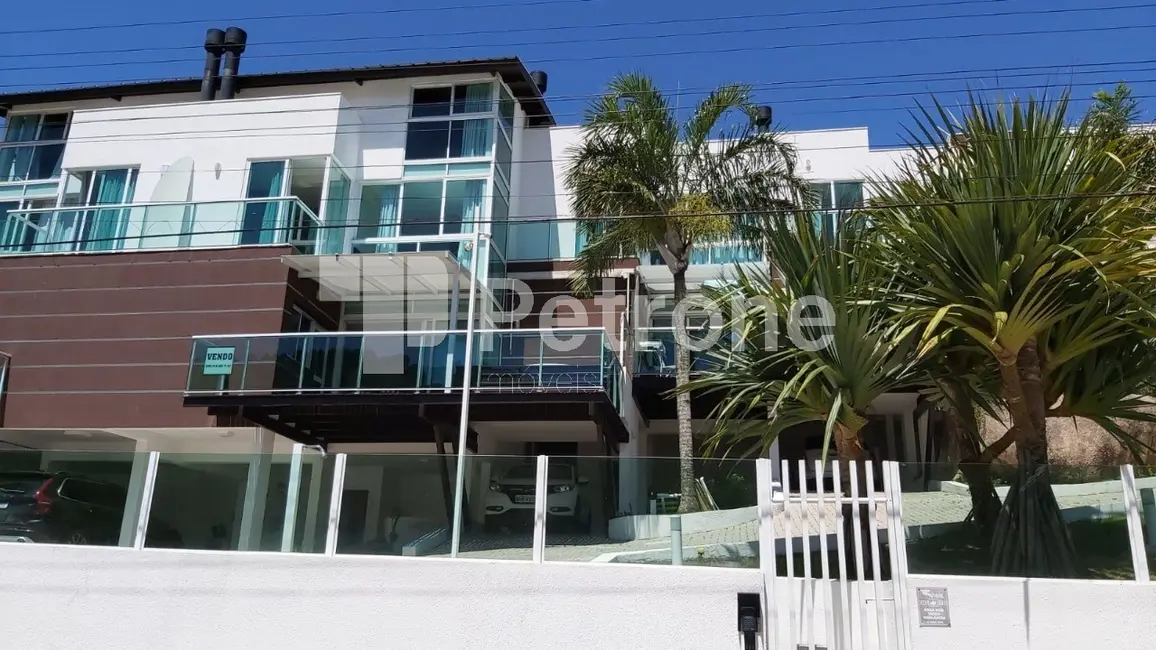 Foto 2 de Casa de Condomínio com 4 quartos à venda, 215m2 em Governador Celso Ramos - SC