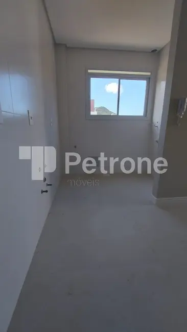 Foto 9 de Apartamento com 3 quartos à venda, 75m2 em Governador Celso Ramos - SC