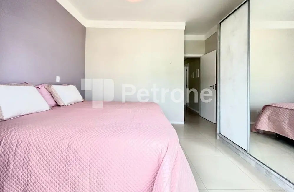 Foto 2 de Apartamento com 2 quartos à venda, 91m2 em Governador Celso Ramos - SC