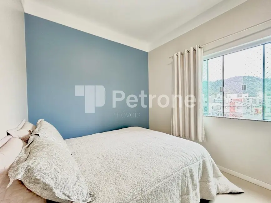 Foto 6 de Apartamento com 2 quartos à venda, 91m2 em Governador Celso Ramos - SC