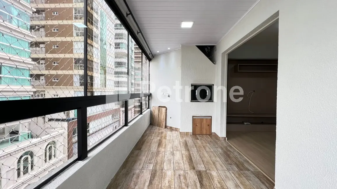 Foto 7 de Apartamento com 3 quartos à venda, 139m2 em Meia Praia, Itapema - SC