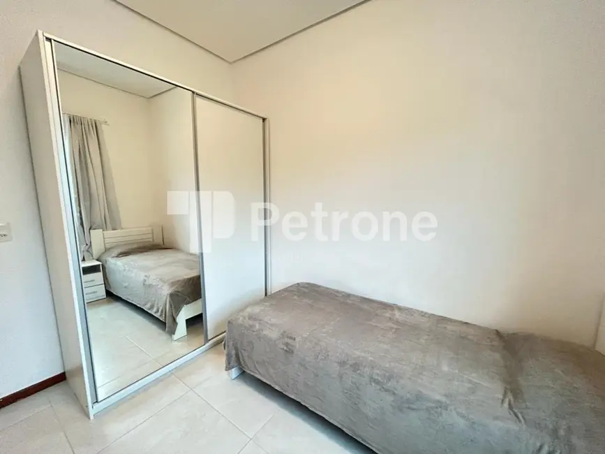 Foto 7 de Apartamento com 2 quartos à venda, 70m2 em Governador Celso Ramos - SC