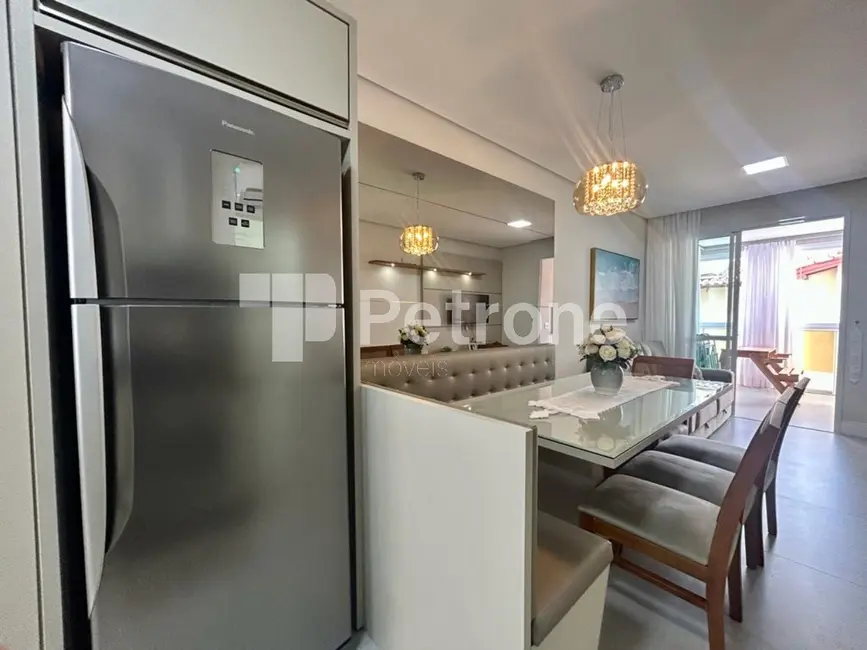 Foto 5 de Apartamento com 3 quartos à venda, 87m2 em Governador Celso Ramos - SC