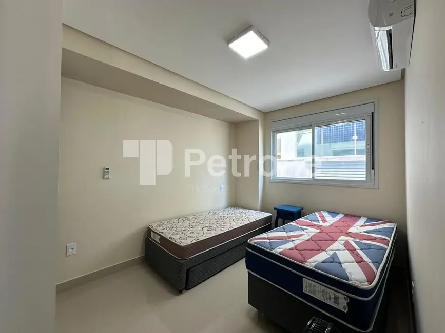 Foto 2 de Apartamento com 2 quartos à venda, 58m2 em Governador Celso Ramos - SC
