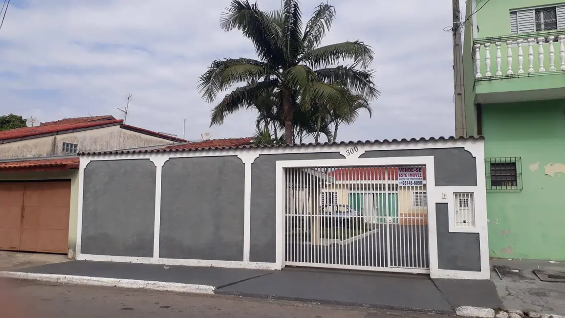 Foto 1 de Casa com 3 quartos à venda, 300m2 em Sao Jose Dos Campos - SP