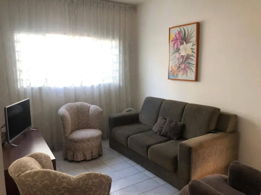 Casa com 3 quartos à venda, 175m2 em Sao Jose Dos Campos - SP - imagem 6 Foto 6 de Casa com 3 quartos à venda, 175m2 em Sao Jose Dos Campos - SP