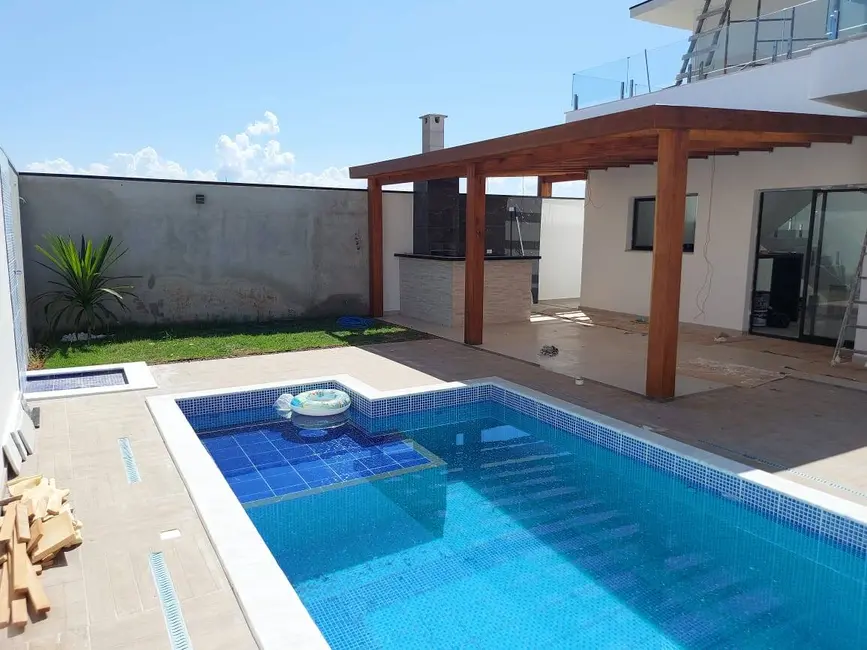 Foto 5 de Casa com 3 quartos à venda, 300m2 em Bairro do Grama, Cacapava - SP