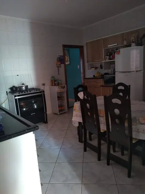 Foto 8 de Sobrado com 4 quartos à venda, 180m2 em Sao Jose Dos Campos - SP