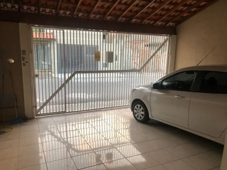 Foto 2 de Casa com 2 quartos à venda em Sao Jose Dos Campos - SP