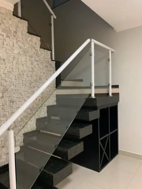 Foto 7 de Sobrado com 3 quartos à venda, 125m2 em Sao Jose Dos Campos - SP