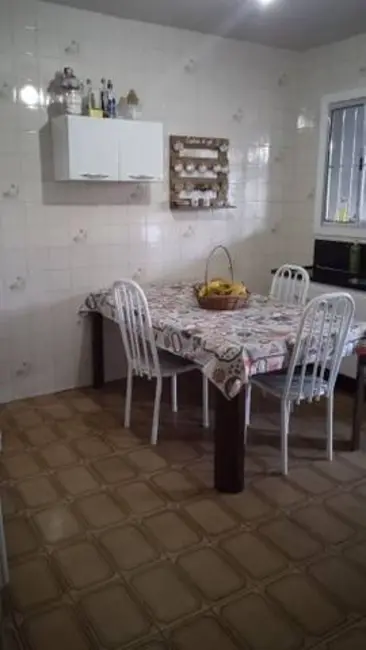 Foto 2 de Casa com 3 quartos à venda, 300m2 em Sao Jose Dos Campos - SP