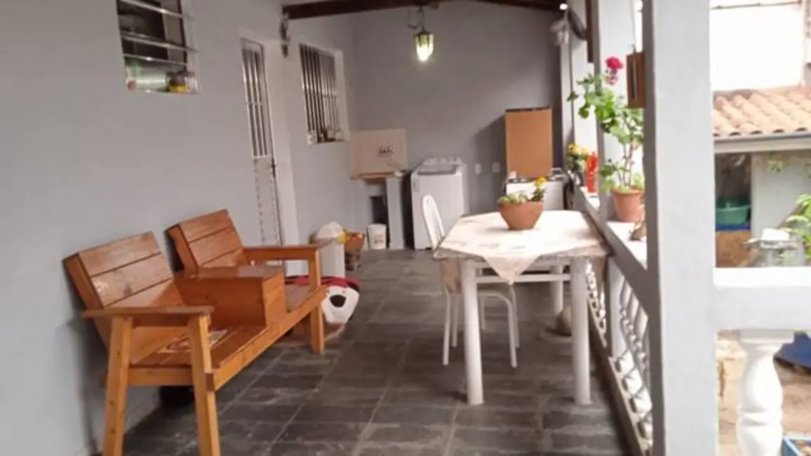 Foto 5 de Casa com 3 quartos à venda, 300m2 em Sao Jose Dos Campos - SP