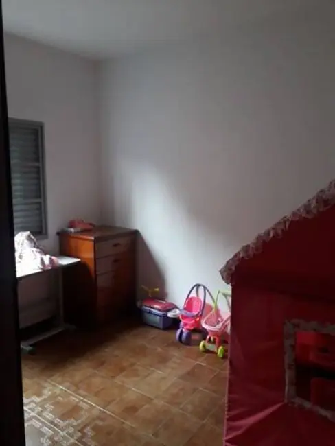 Casa com 3 quartos à venda, 330m2 em Sao Jose Dos Campos - SP - imagem 8 Foto 8 de Casa com 3 quartos à venda, 330m2 em Sao Jose Dos Campos - SP