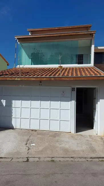 Foto 2 de Sobrado com 5 quartos à venda, 300m2 em Sao Jose Dos Campos - SP