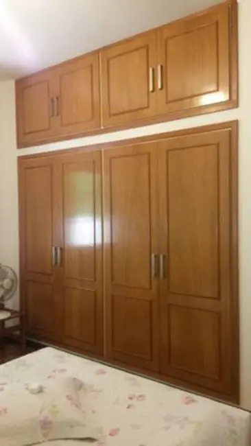 Sobrado com 5 quartos à venda, 418m2 em Sao Jose Dos Campos - SP - imagem 9 Foto 9 de Sobrado com 5 quartos à venda, 418m2 em Sao Jose Dos Campos - SP