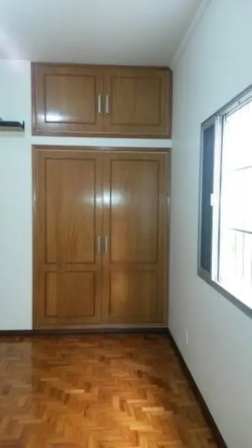 Sobrado com 5 quartos à venda, 418m2 em Sao Jose Dos Campos - SP - imagem 8 Foto 8 de Sobrado com 5 quartos à venda, 418m2 em Sao Jose Dos Campos - SP